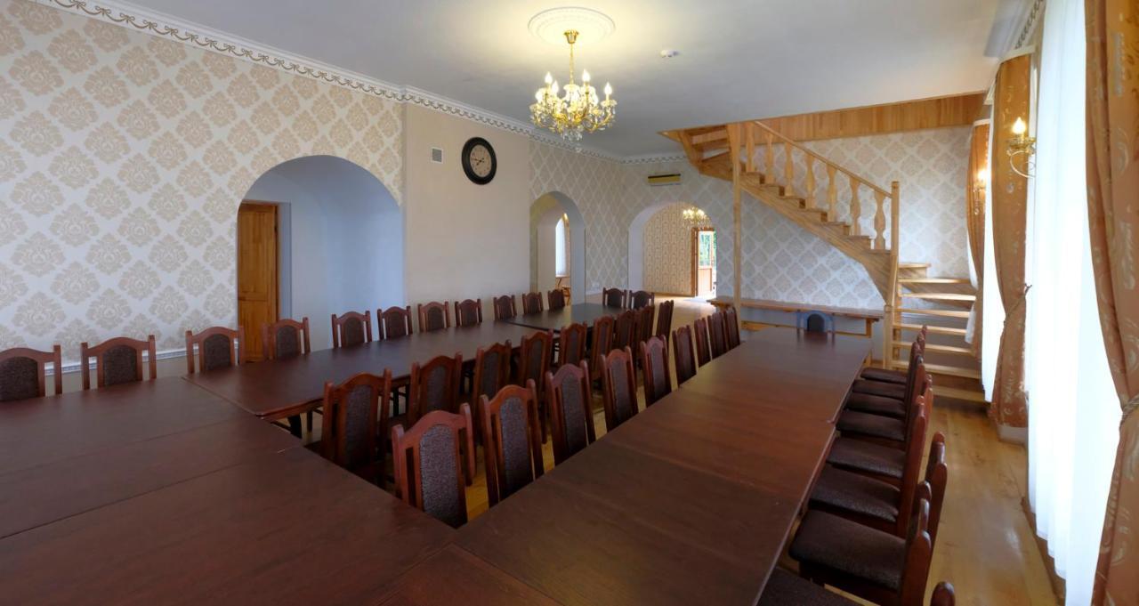 Lecu Muiza Hotell Leci Exteriör bild