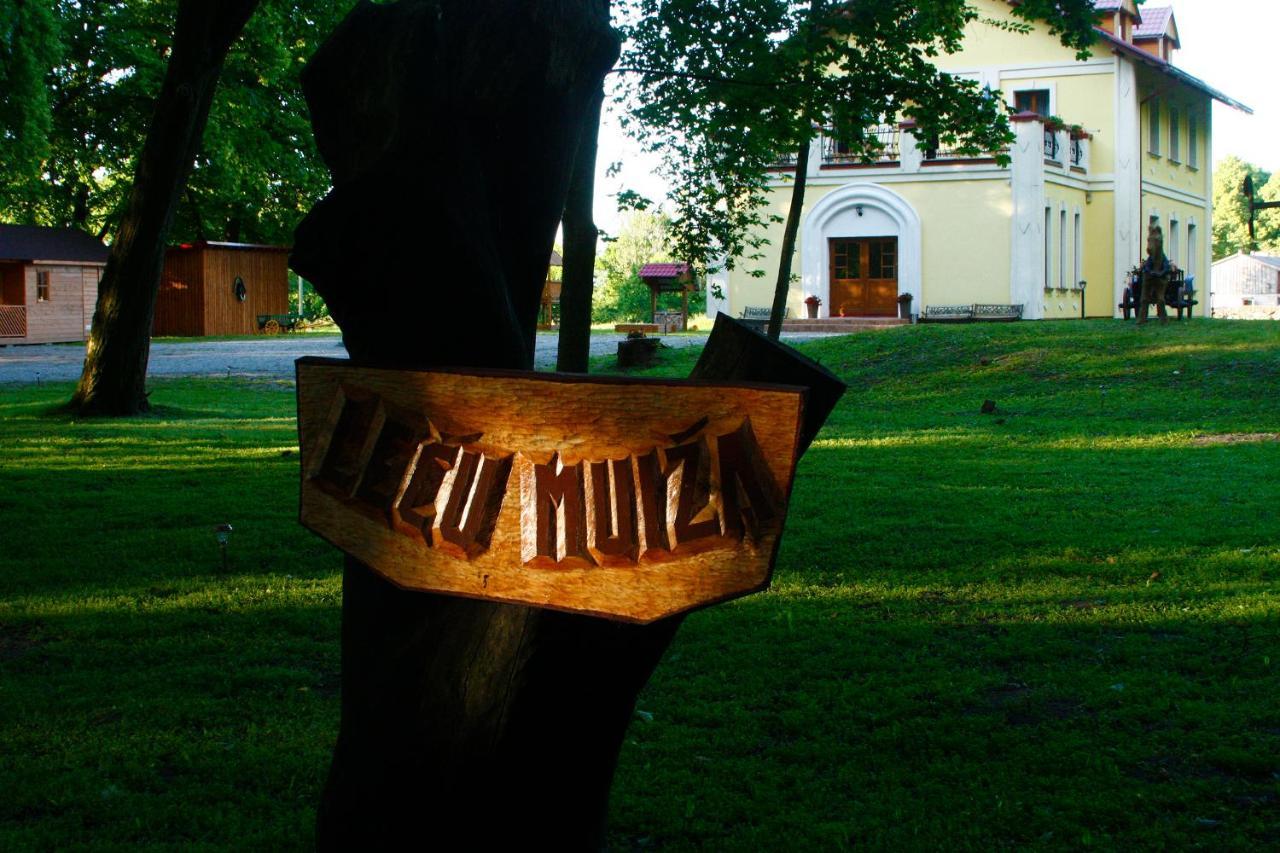 Lecu Muiza Hotell Leci Exteriör bild
